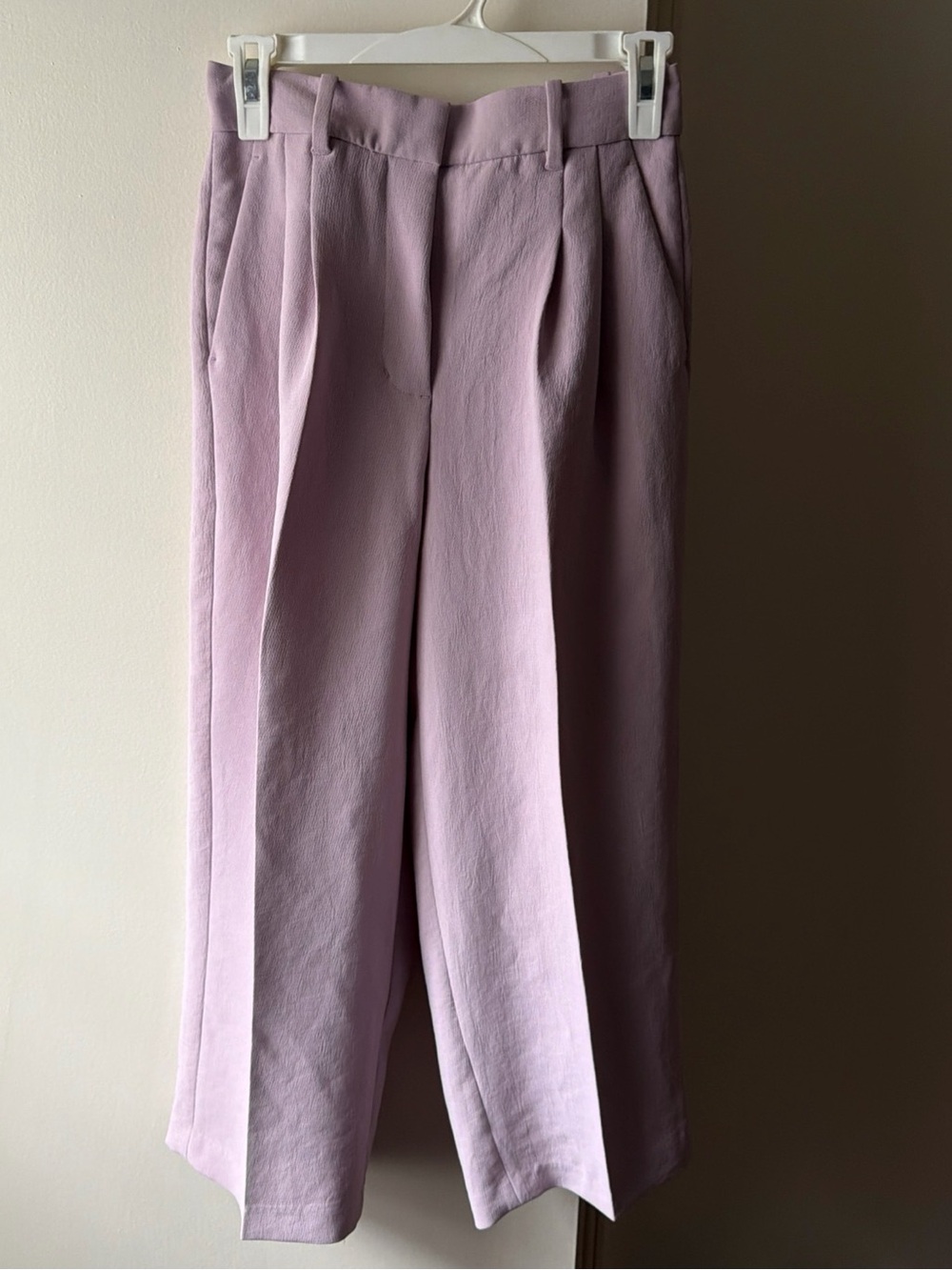 Aritzia Wilfred The Effortless Pant Size 2 Pink High Rise Wide Leg Crop Trouser